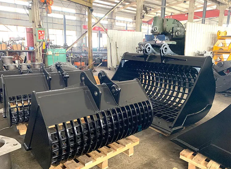 Customized Screening Sieve Bucket for Excavator Loader Backhoe Hydraulic Rotating Screen Skeleton Bucket for Sale