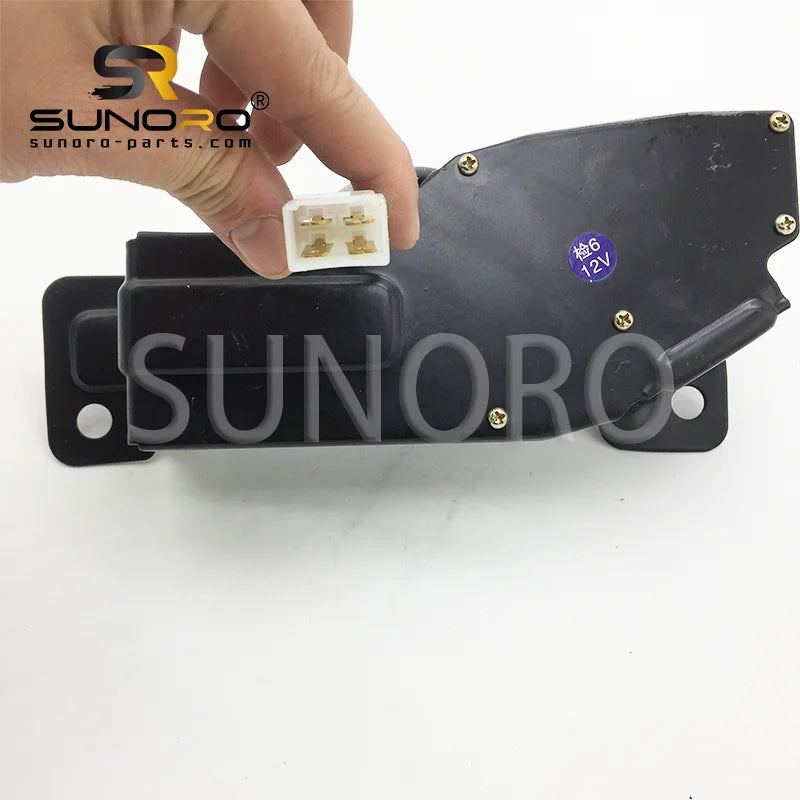 Modern R55-7 R60-5 Construction Machinery Parts 21M8-50071 Wiper Motor State-of-the-Art Wiper Motor for Efficient Construction