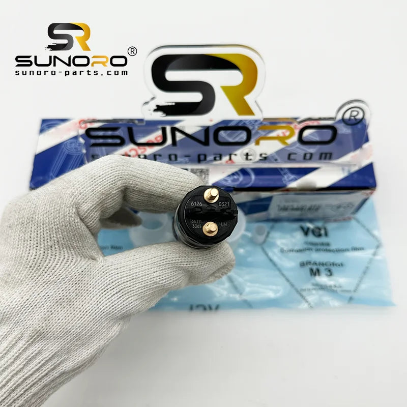 0445120321 0445120445 Common Rail Diesel Fuel Injector 200V10100-6126 Construction Machinery Parts
