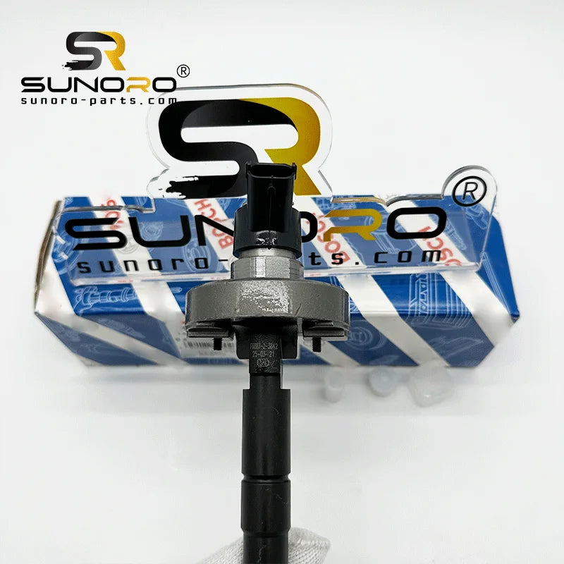 Excavator 0445110315 Automotive Parts Diesel Injector Common Rail Injector 0445110315 for Nissan Engines