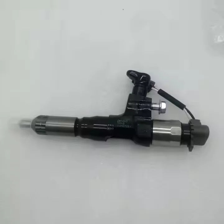 Fuel Injector 095000-6520 095000-6521 23670-E0091 for HINO N04C  Diesel Engine Spare Parts