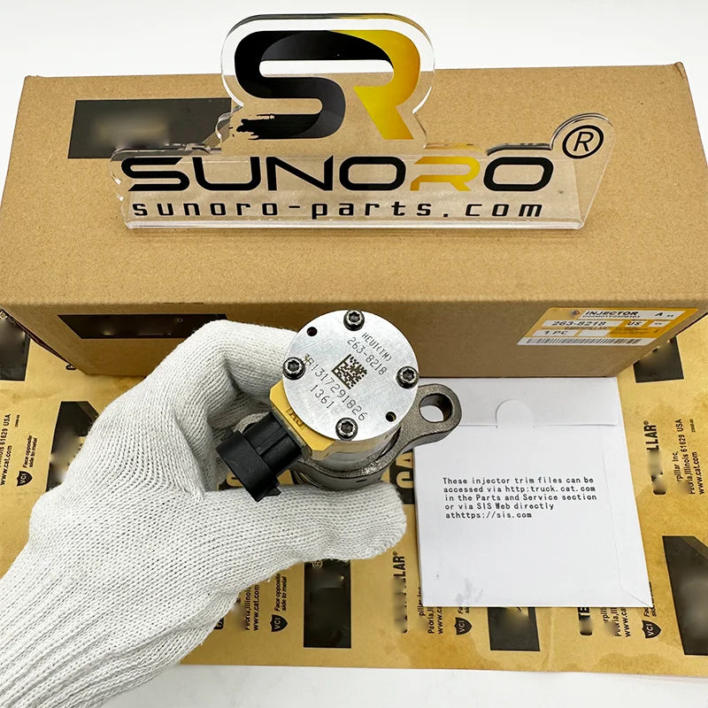 Excavator Engine Parts 263-8218 Common Rail Injector 2638218 557-7627 387-9427 328-2585 Injector C7 C9